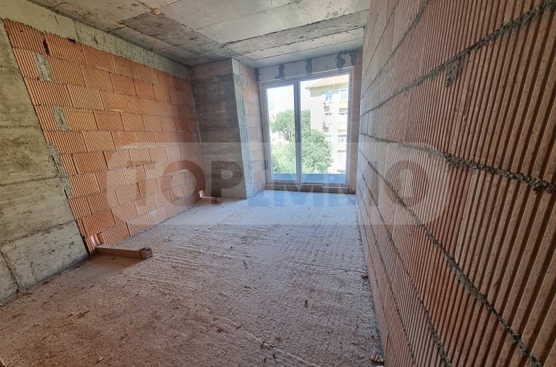 Продава 3-СТАЕН в град Варна, Погреби - 97 кв.м / 210 000 € » 410 724.30 лв., ТОПИММО