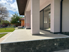 Hus Dolna Dikanya, region Pernik 10