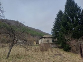 Hus Dragoman, region Sofia 8