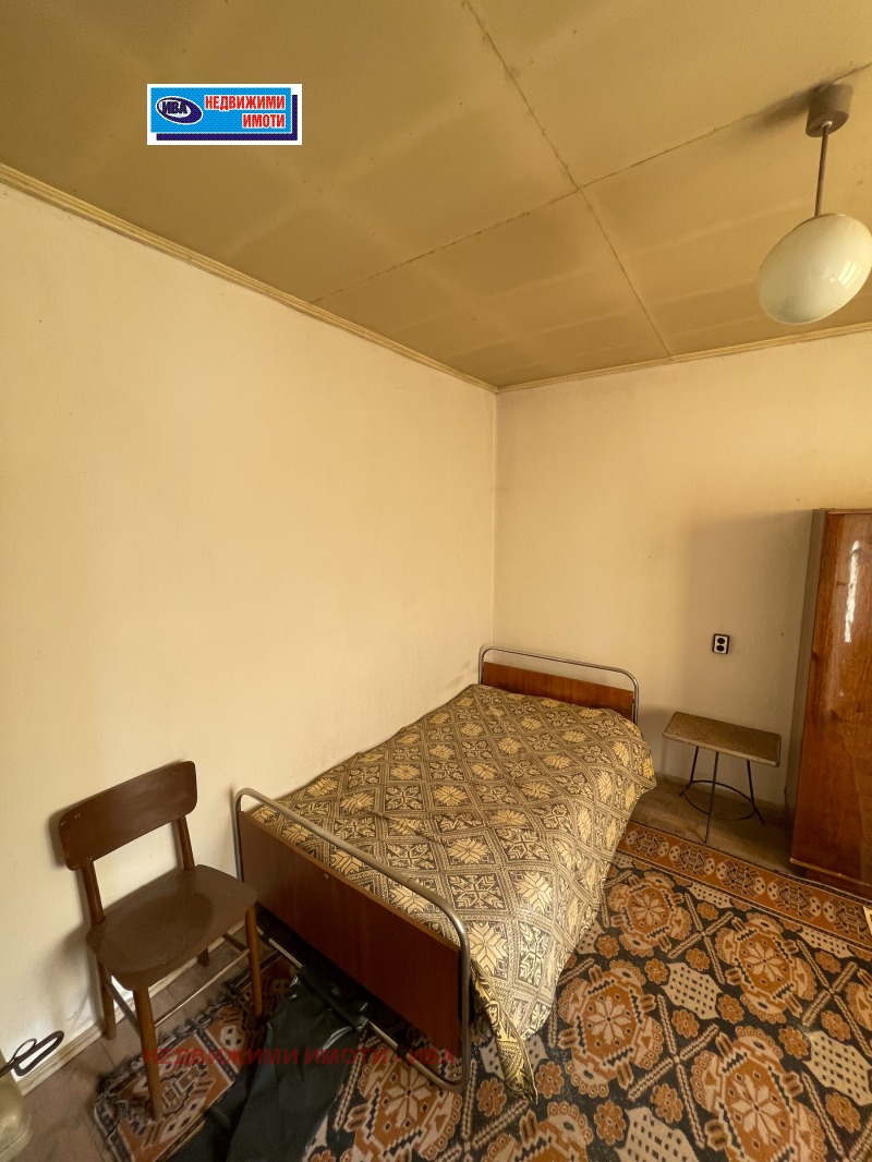 Продава КЪЩА, с. Самоводене, област Велико Търново, снимка 9 - Къщи - 52451691