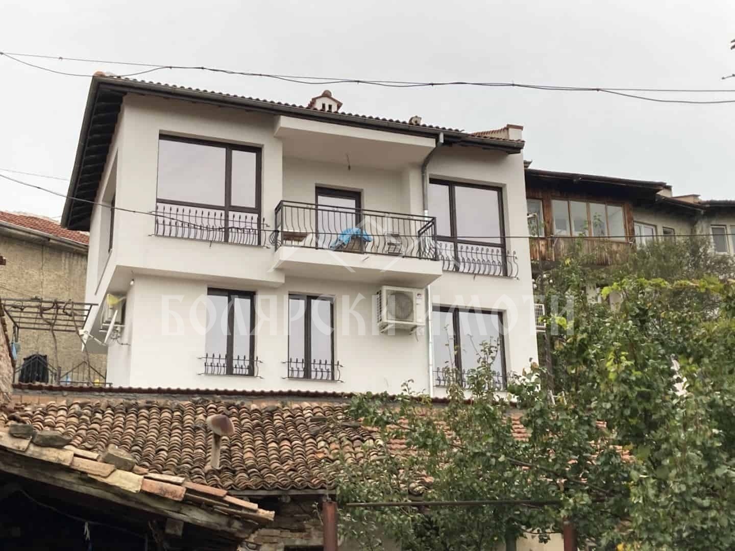 Продава КЪЩА, гр. Велико Търново, Център