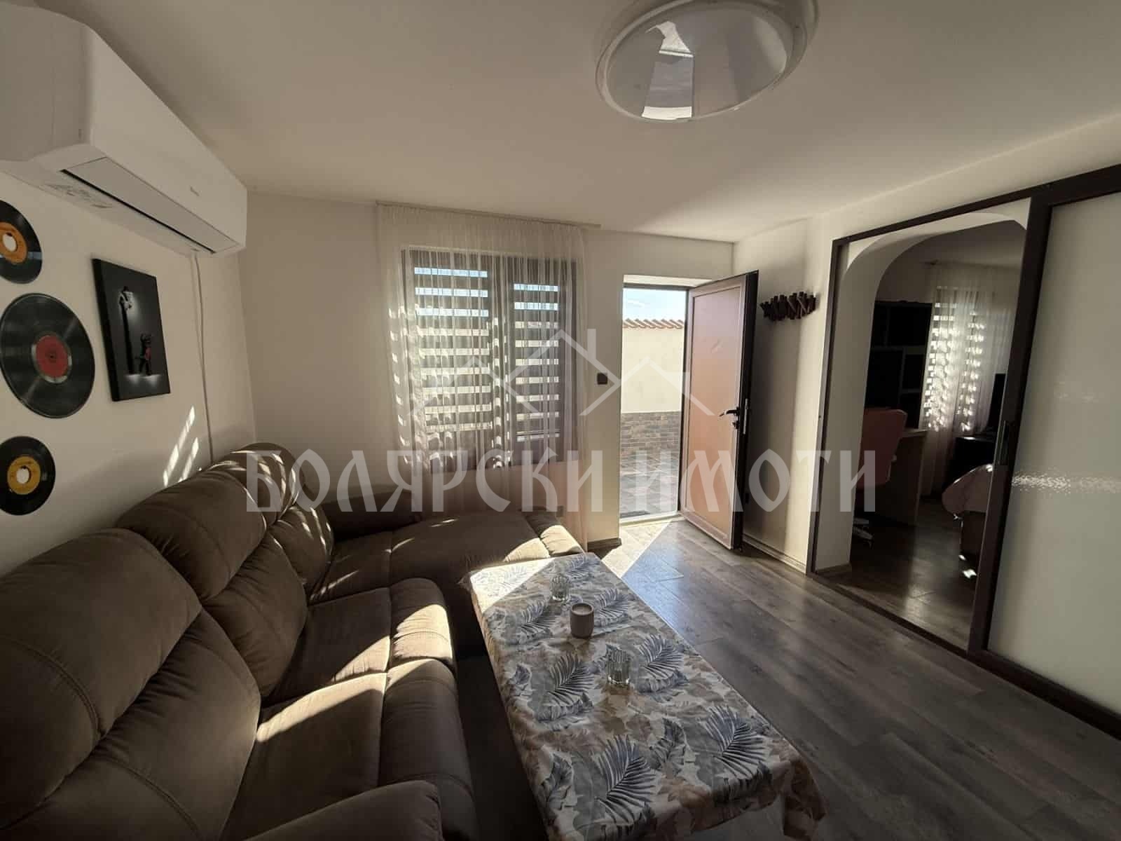 Продава КЪЩА, гр. Велико Търново, Център, снимка 15 - Къщи - 54111324