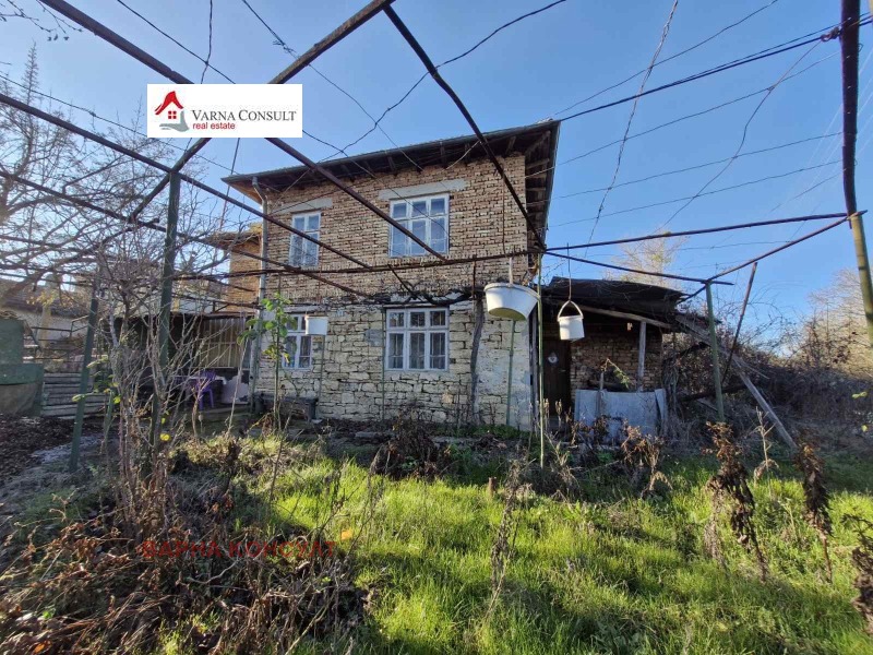 Продава КЪЩА в област Варна, с. Николаевка - 120 кв.м / 55 000 € » 107 570.65 лв., ВАРНА КОНСУЛТ