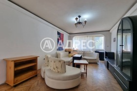 2 makuuhuonetta Hipodruma, Sofia