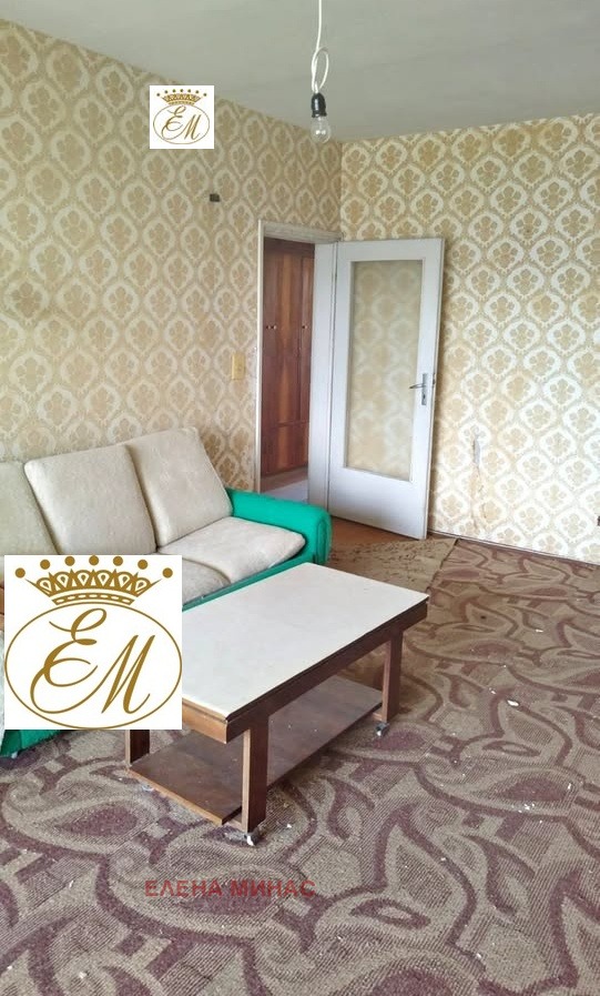 Продава 3-СТАЕН, гр. Шумен, Боян Българанов 1, снимка 2 - Апартаменти - 52545536