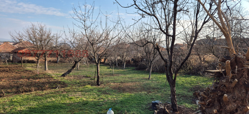 Продава КЪЩА, гр. Луковит, област Ловеч, снимка 8 - Къщи - 52778814