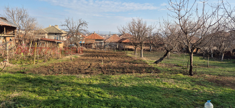 Продава КЪЩА, гр. Луковит, област Ловеч, снимка 4 - Къщи - 52778814