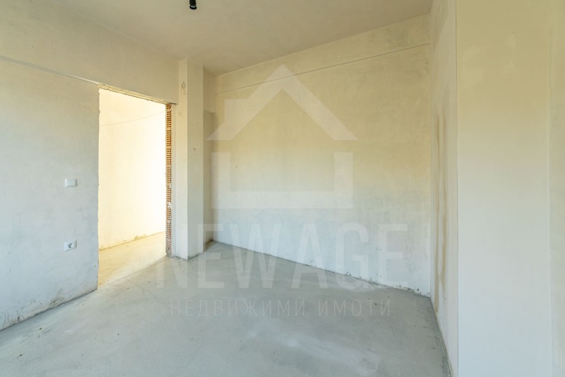 Продава КЪЩА, гр. Варна, м-т Пчелина, снимка 4 - Къщи - 52272988