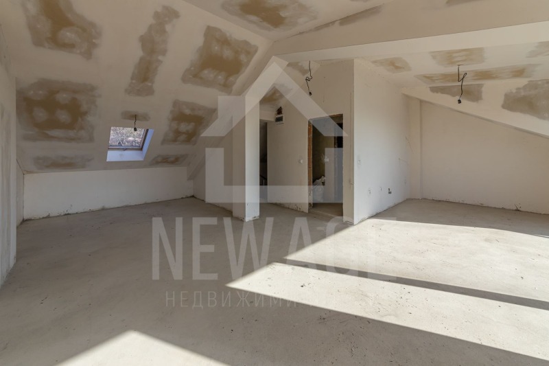 Продава КЪЩА, гр. Варна, м-т Пчелина, снимка 7 - Къщи - 52272988