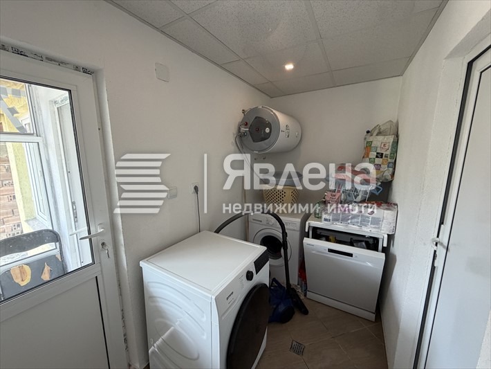 Продава КЪЩА, гр. Пловдив, Център, снимка 4 - Къщи - 55697512