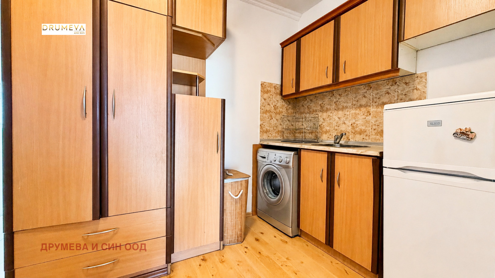 Продава 1-СТАЕН, гр. София, Света Троица, снимка 8 - Апартаменти - 55927775
