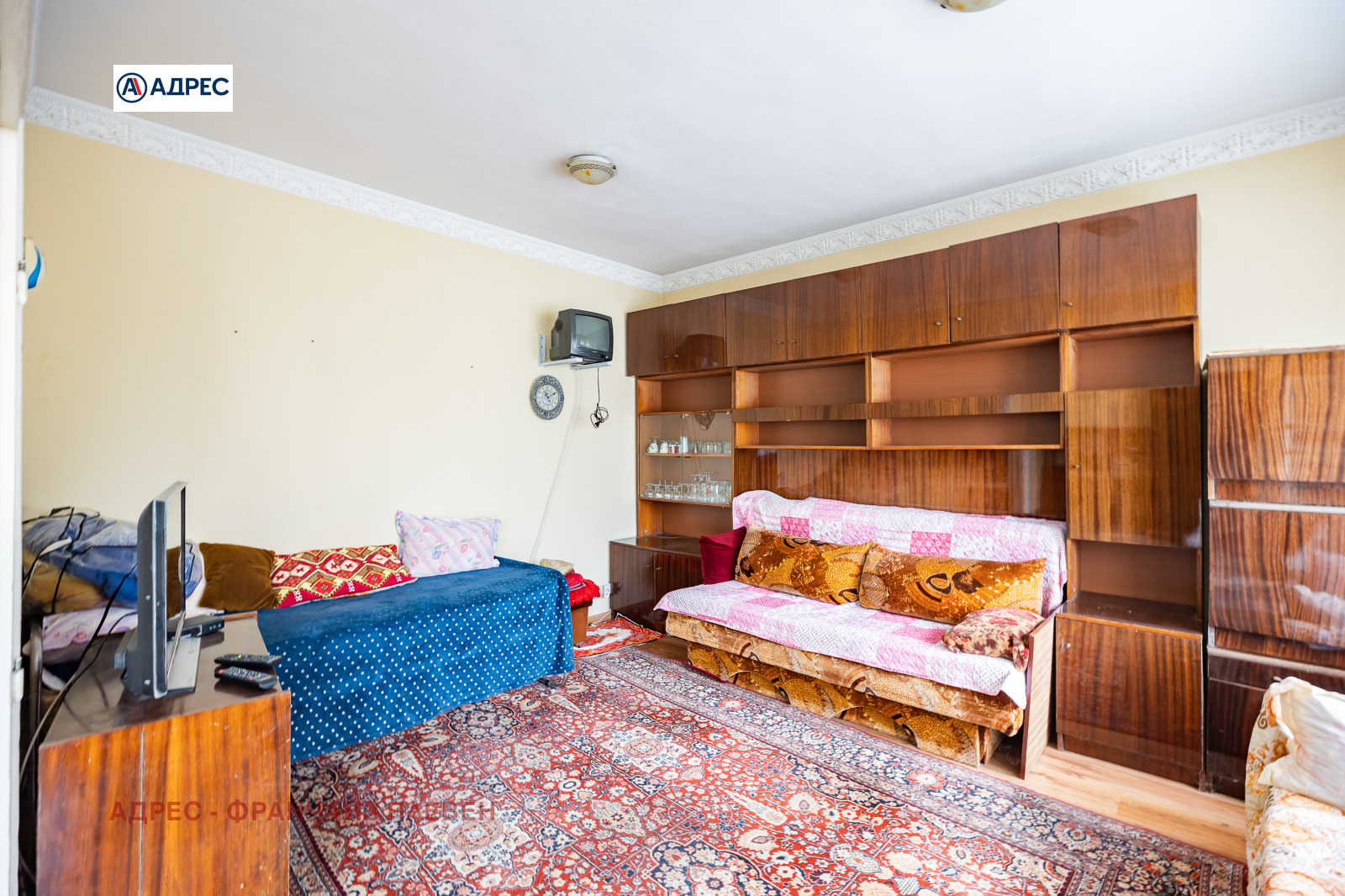 Продава ЕТАЖ ОТ КЪЩА, гр. Плевен, Широк център, снимка 5 - Етаж от къща - 54298811