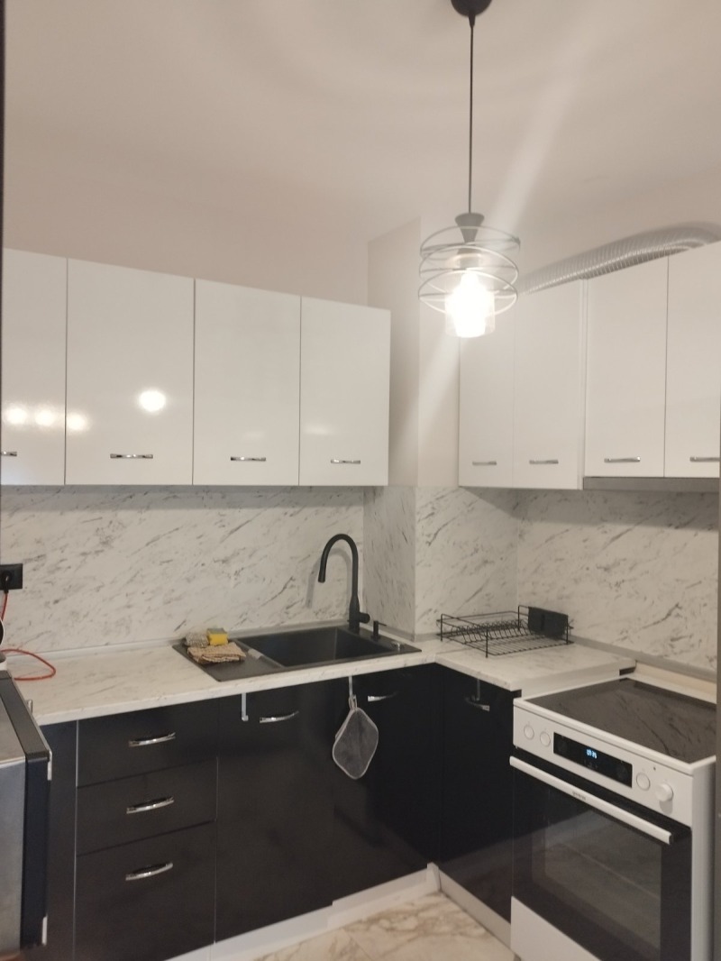 Na sprzedaż  1 sypialnia Stara Zagora , Centar , 60 mkw | 77439927 - obraz [4]