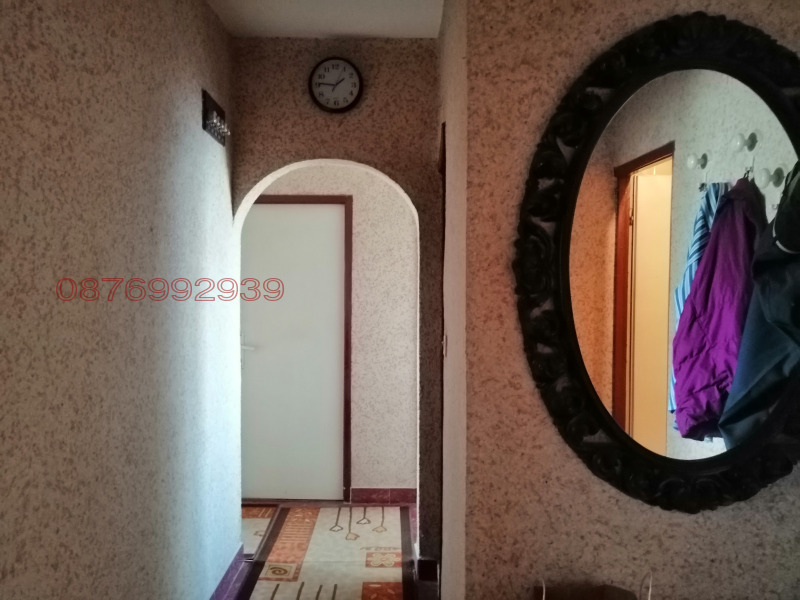 Продава 3-СТАЕН, гр. Шумен, Херсон, снимка 9 - Апартаменти - 52782130