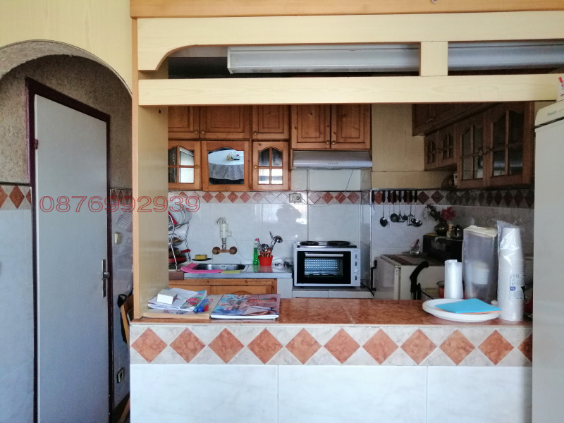 Продава 3-СТАЕН, гр. Шумен, Херсон, снимка 5 - Апартаменти - 52782130