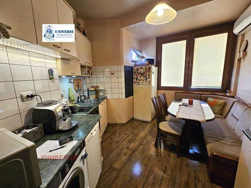 Продава 3-СТАЕН, гр. София, Център, снимка 5 - Апартаменти - 53339949