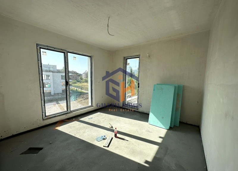 En venta  3 dormitorios Sofia , Vitosha , 137 metros cuadrados | 68680261 - imagen [7]