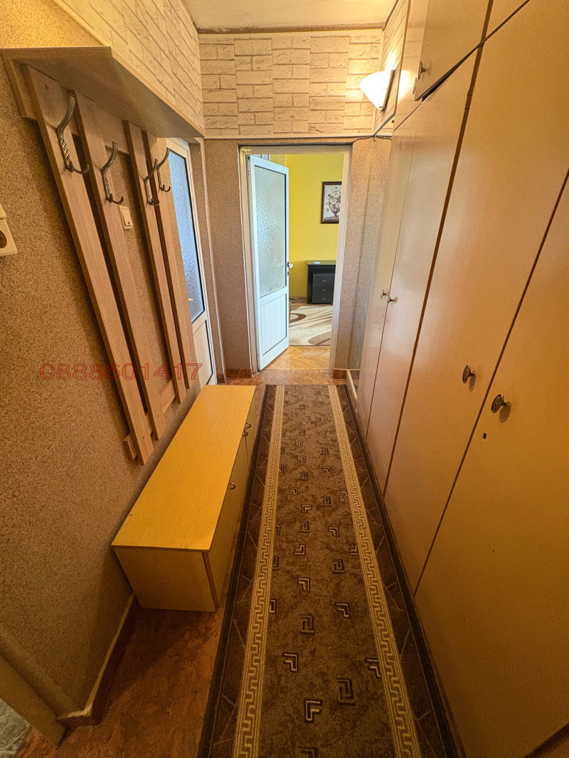 Продава МНОГОСТАЕН, гр. Пловдив, Кючук Париж, снимка 2 - Апартаменти - 53155071