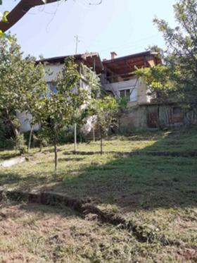 Продажба на имоти в с. Мламолово, област Кюстендил - изображение 1 
