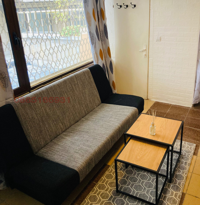 Продава  Офис град София , Лозенец , 17 кв.м | 13122104