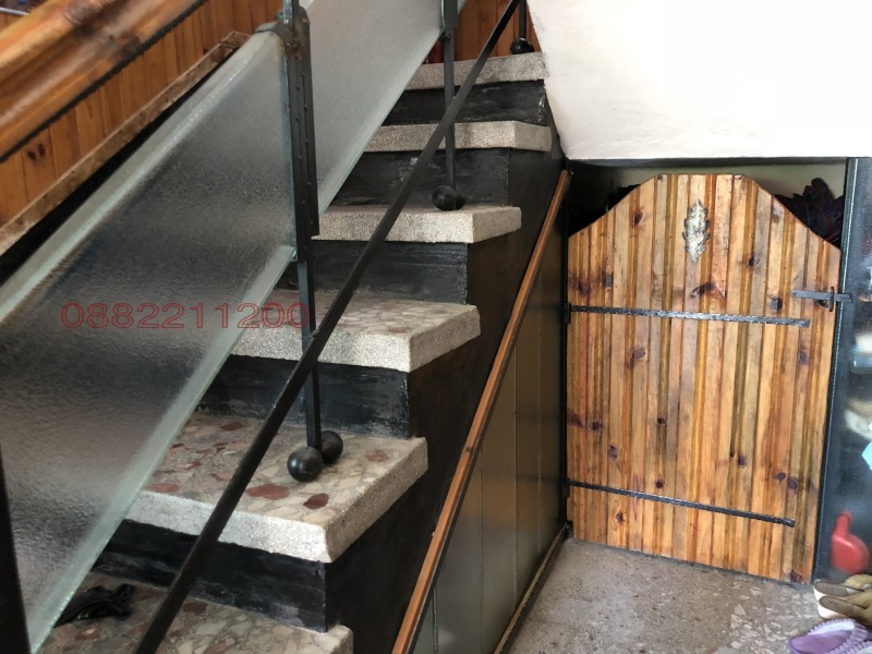 Продава КЪЩА, гр. Златица, област София област, снимка 5 - Къщи - 52747277