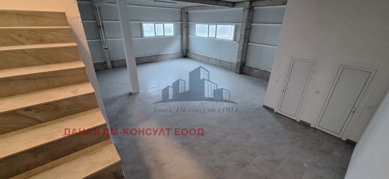 Продава ПРОМ. ПОМЕЩЕНИЕ, гр. Шумен, Промишлена зона, снимка 15 - Производствени сгради - 53072591