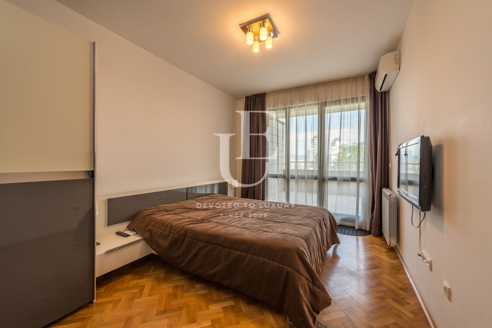 Продава 3-СТАЕН, гр. София, Изток, снимка 5 - Апартаменти - 54733886