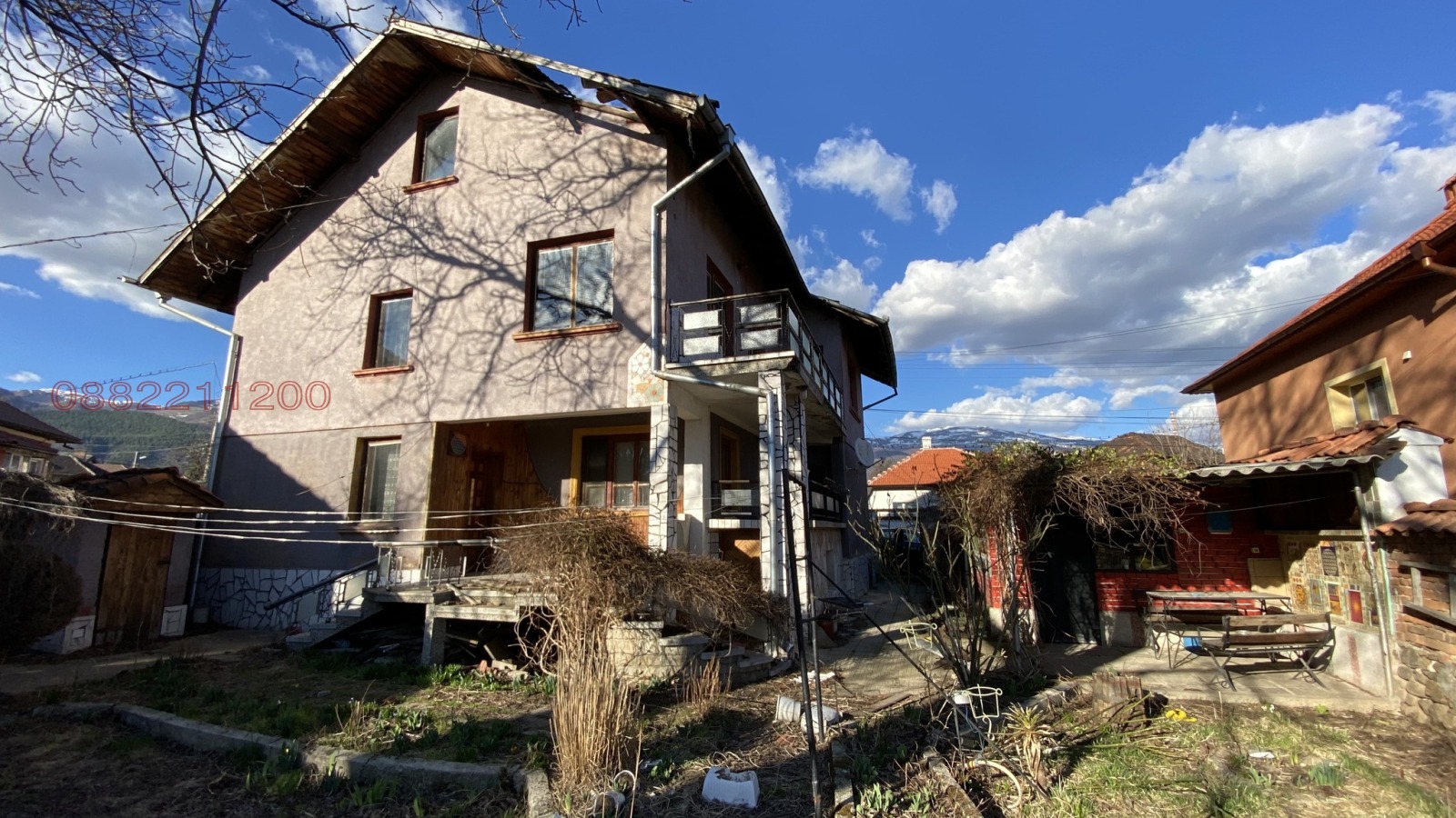 Продава КЪЩА, гр. Златица, област София област, снимка 2 - Къщи - 53776152