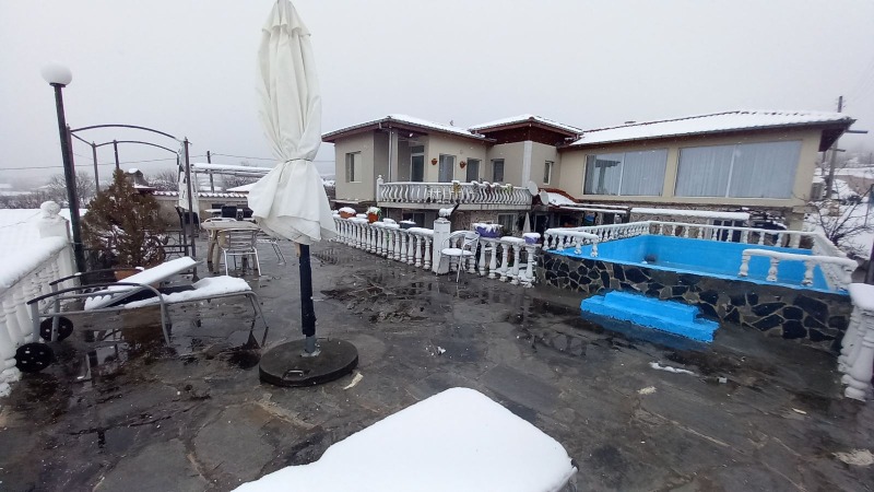 Продава КЪЩА в област Стара Загора, с. Долно изворово - 360 кв.м / 450 000 € » 880 123.50 лв., ЕРА ДОМ