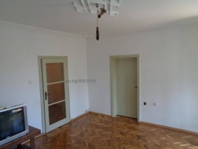 1 bedroom Lazur, Burgas 4