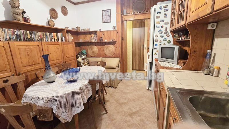 For Sale  1 bedroom Plovdiv , Kamenitsa 2 , 68 sq.m | 38607742 - image [5]