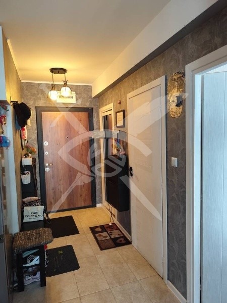 Продава 2-СТАЕН, гр. Бургас, Сарафово, снимка 2 - Апартаменти - 53321151