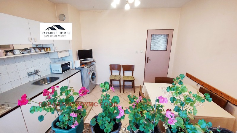 Продава 3-СТАЕН, гр. София, Надежда 3, снимка 2 - Апартаменти - 52551647