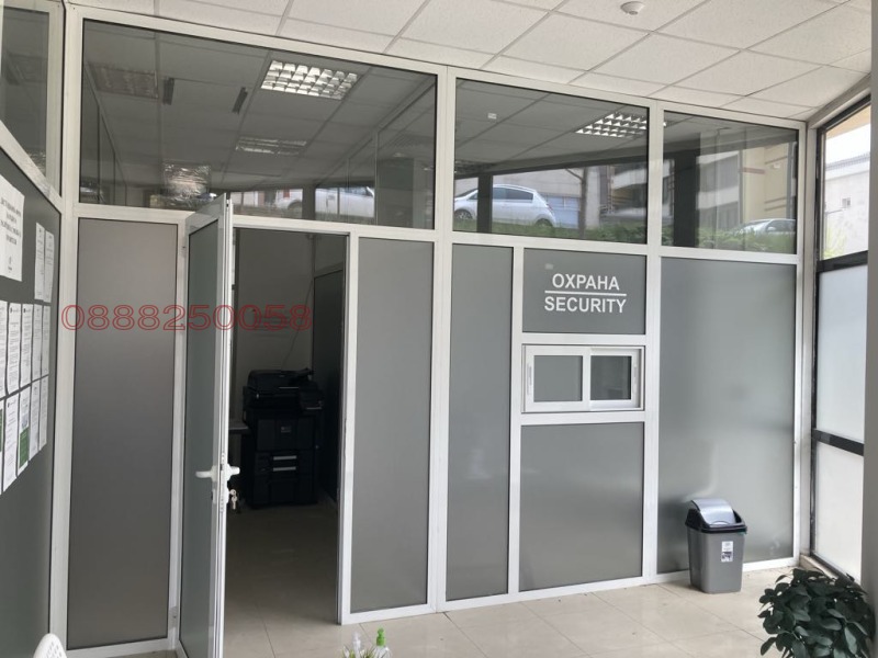 En venta  Oficina Sofia , Studentski grad , 780 metros cuadrados | 55849999 - imagen [4]