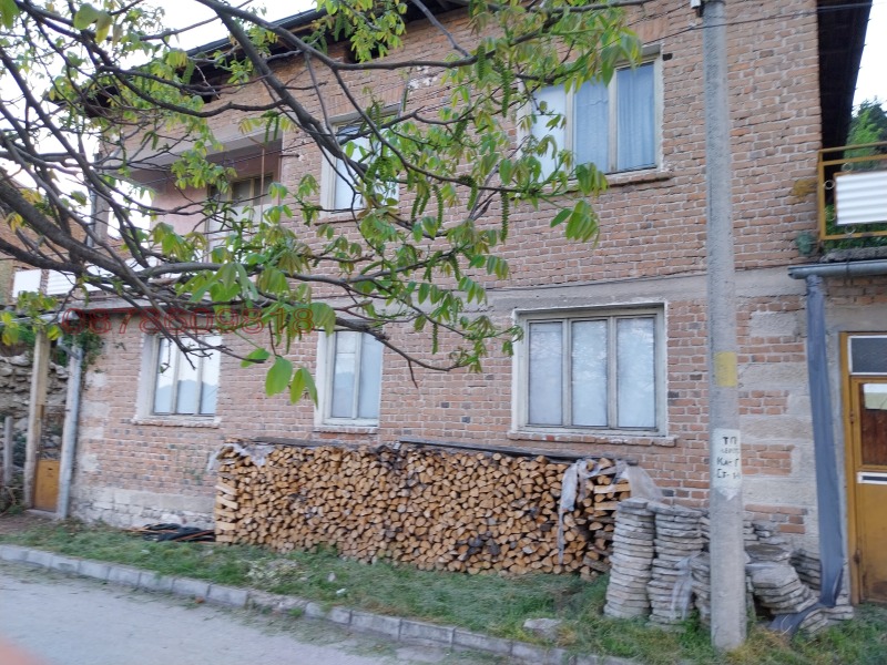 Продава КЪЩА, с. Елешница, област Благоевград, снимка 2 - Къщи - 52780215