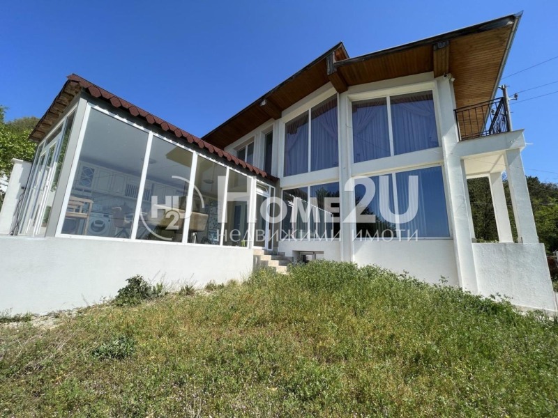 Продава КЪЩА, гр. Варна, м-т Акчелар