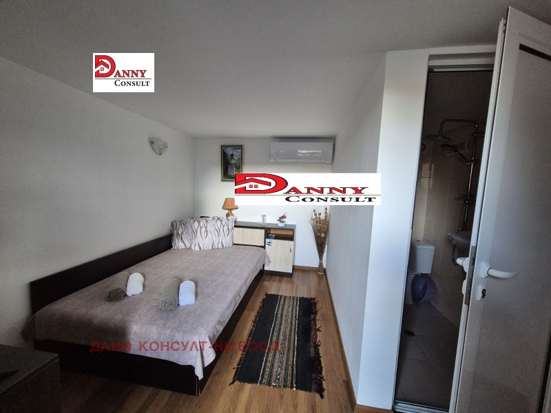 Продава ХОТЕЛ, гр. Елена, област Велико Търново, снимка 3 - Хотели - 43308302