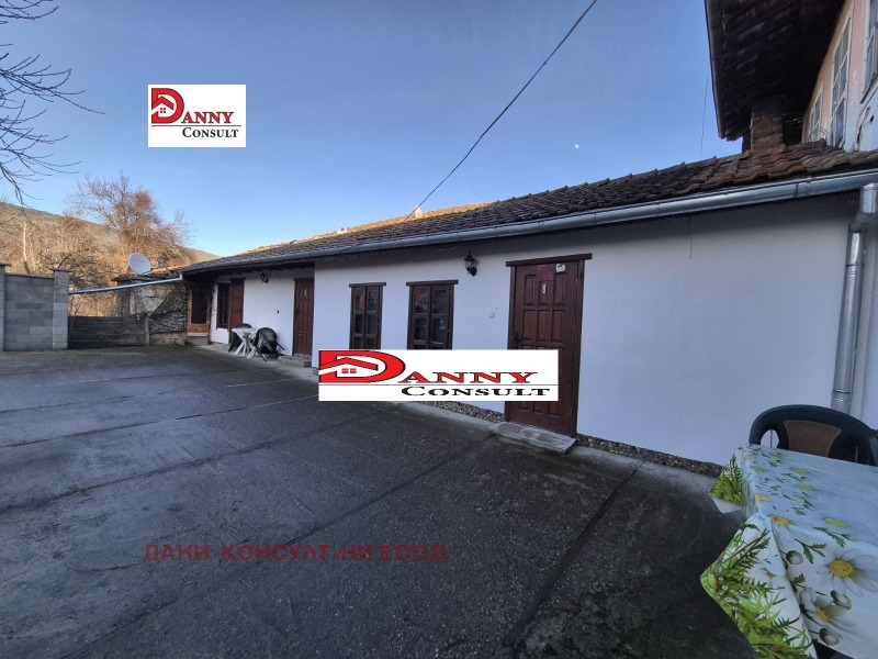 Продава ХОТЕЛ, гр. Елена, област Велико Търново, снимка 10 - Хотели - 43308302