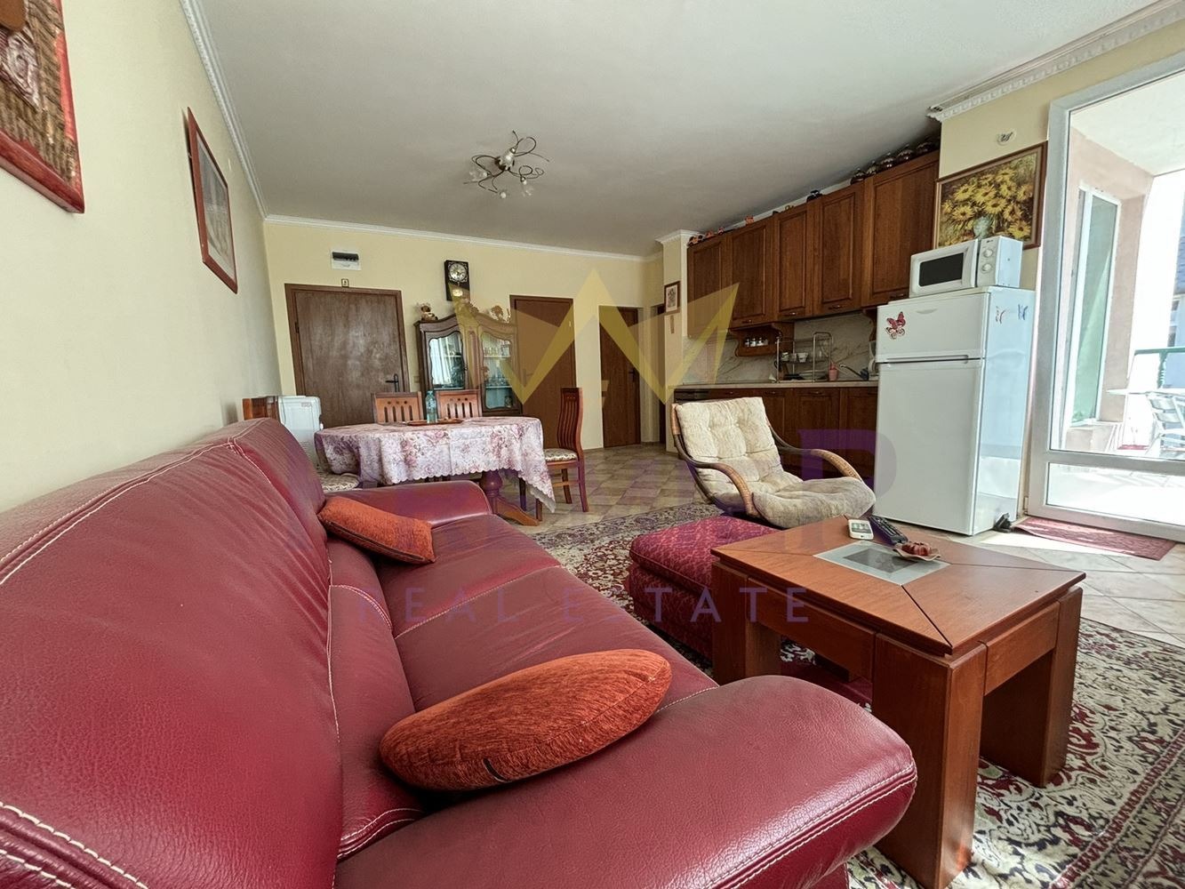 Продава 3-СТАЕН, гр. Варна, м-т Ален мак, снимка 2 - Апартаменти - 52983635