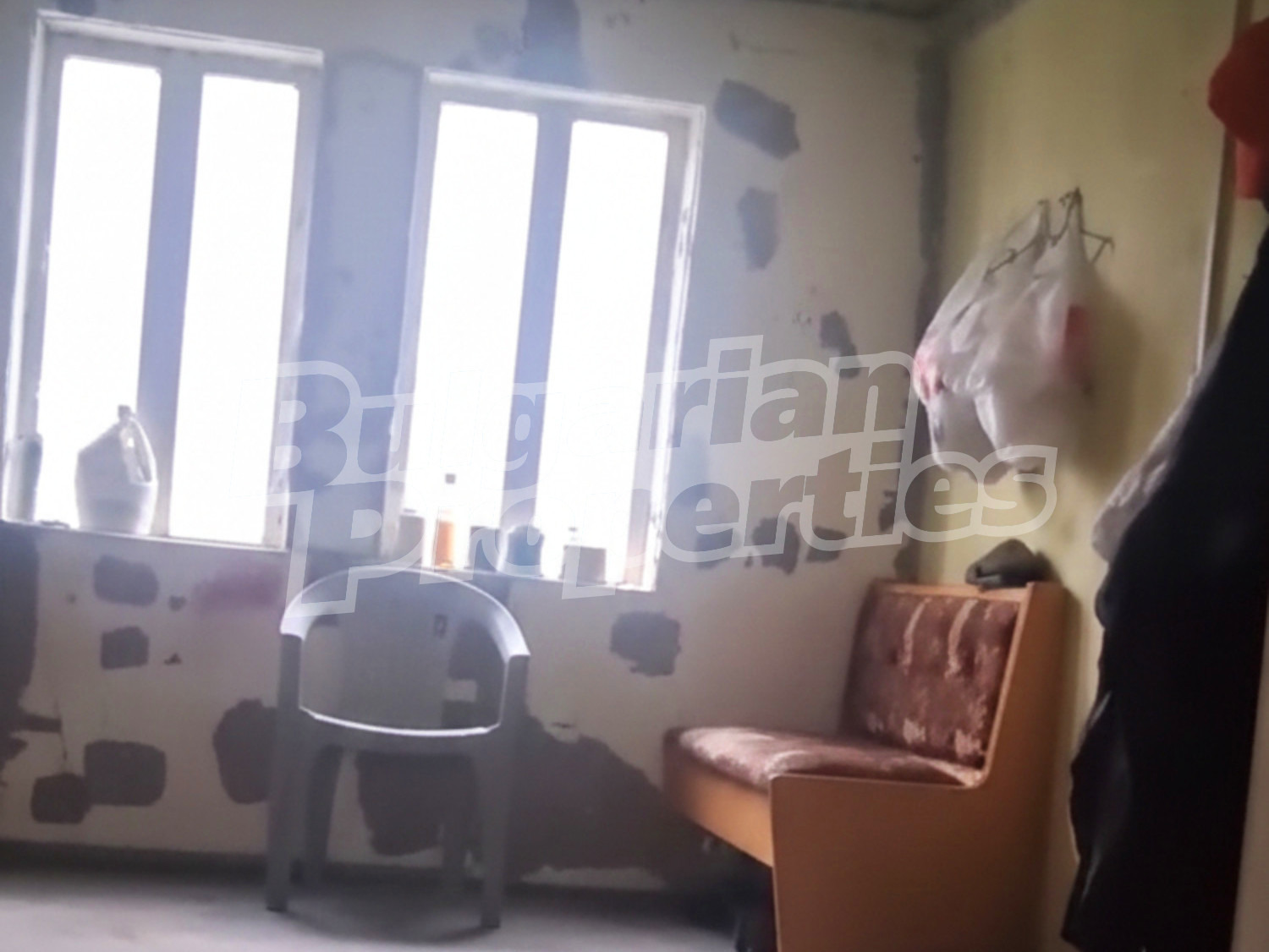 Продава КЪЩА, гр. Велики Преслав, област Шумен, снимка 2 - Къщи - 53164781