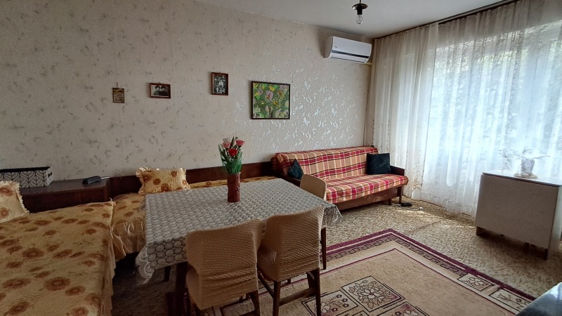 Продава 2-СТАЕН, гр. Шумен, Тракия, снимка 1 - Aпартаменти - 46986775