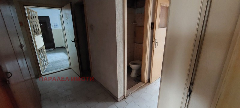 Продава 2-СТАЕН, гр. Пловдив, Младежки Хълм, снимка 2 - Апартаменти - 52652363