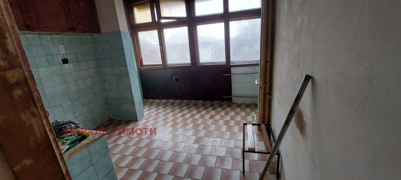 Продава 2-СТАЕН, гр. Пловдив, Младежки Хълм