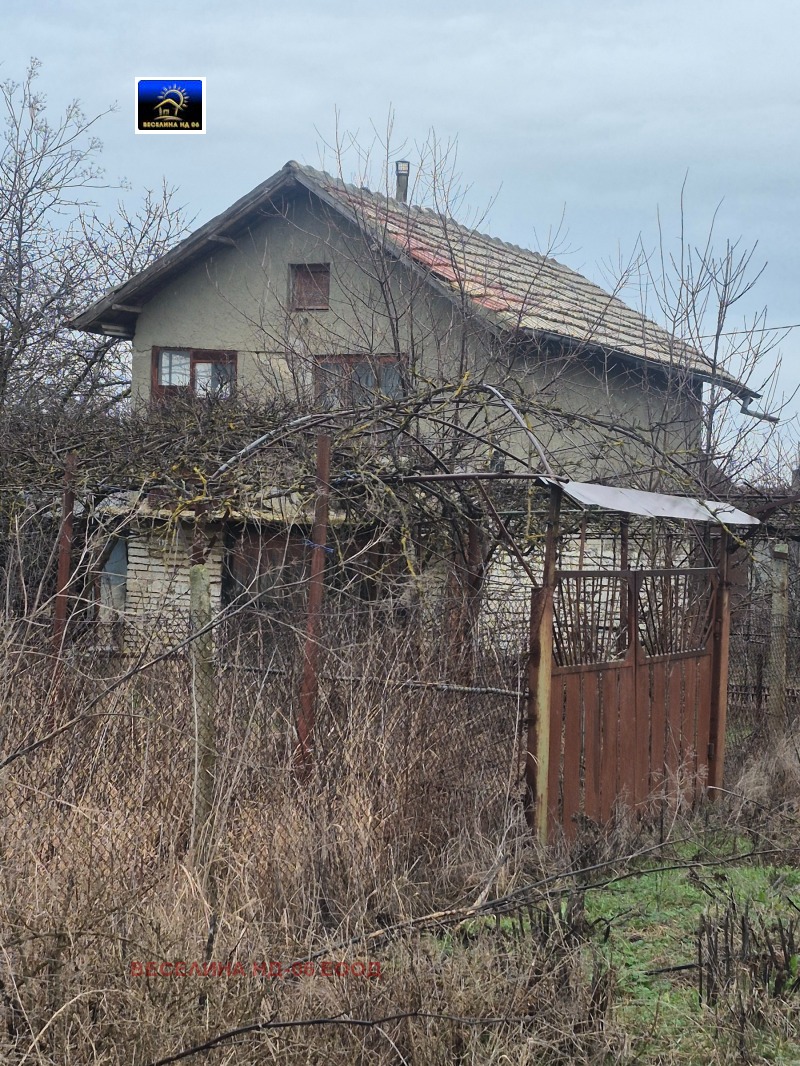 Продава КЪЩА, с. Преспа, област Добрич, снимка 4 - Къщи - 50109662