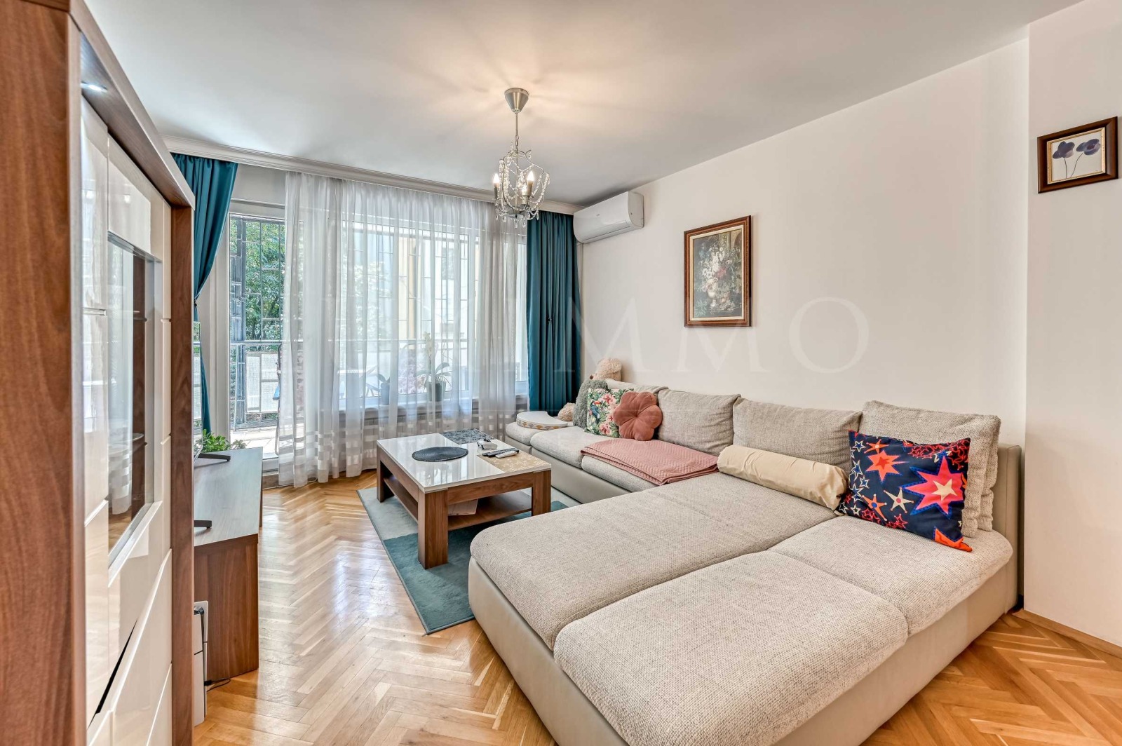 Продава МНОГОСТАЕН, гр. София, Център, снимка 2 - Апартаменти - 52214781