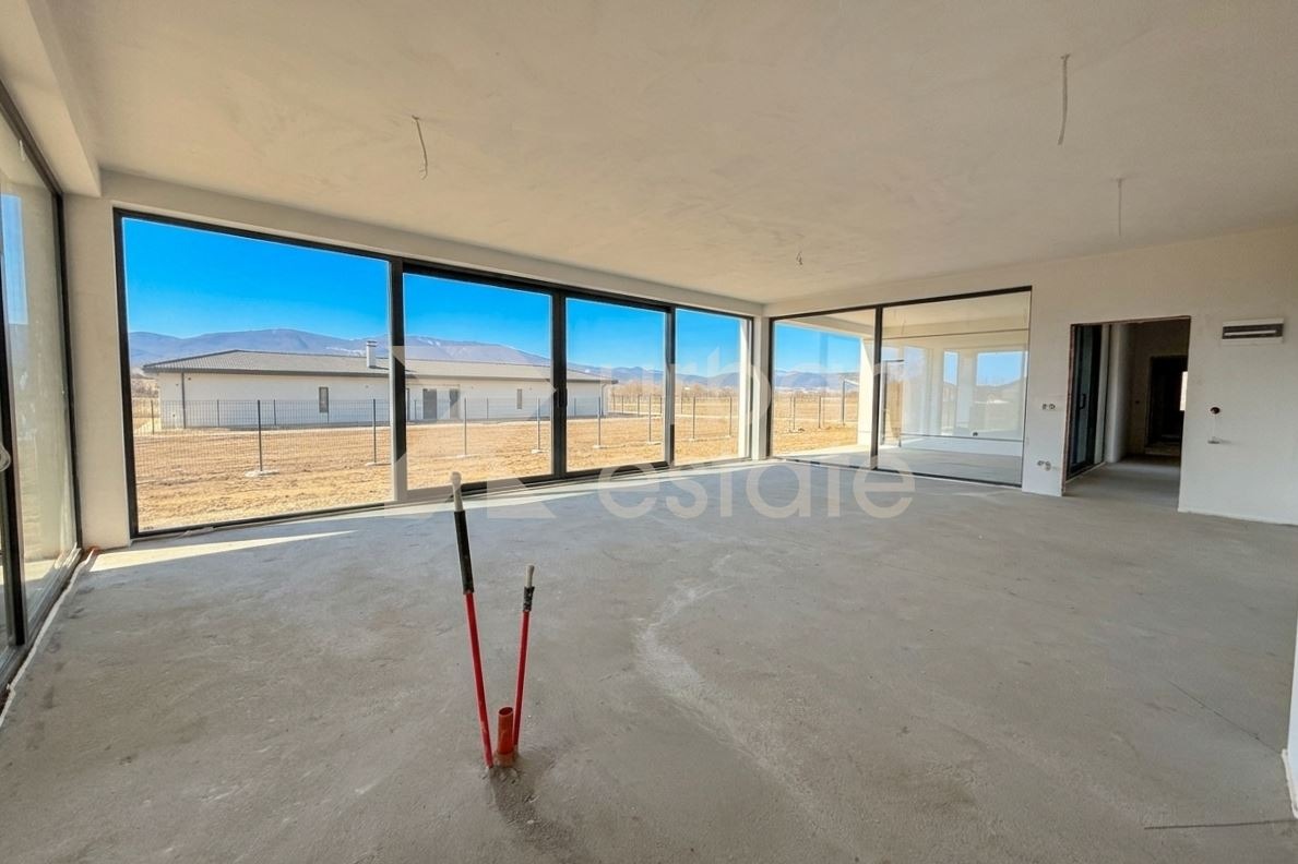 Продава КЪЩА, с. Рельово, област София област, снимка 3 - Къщи - 53753915