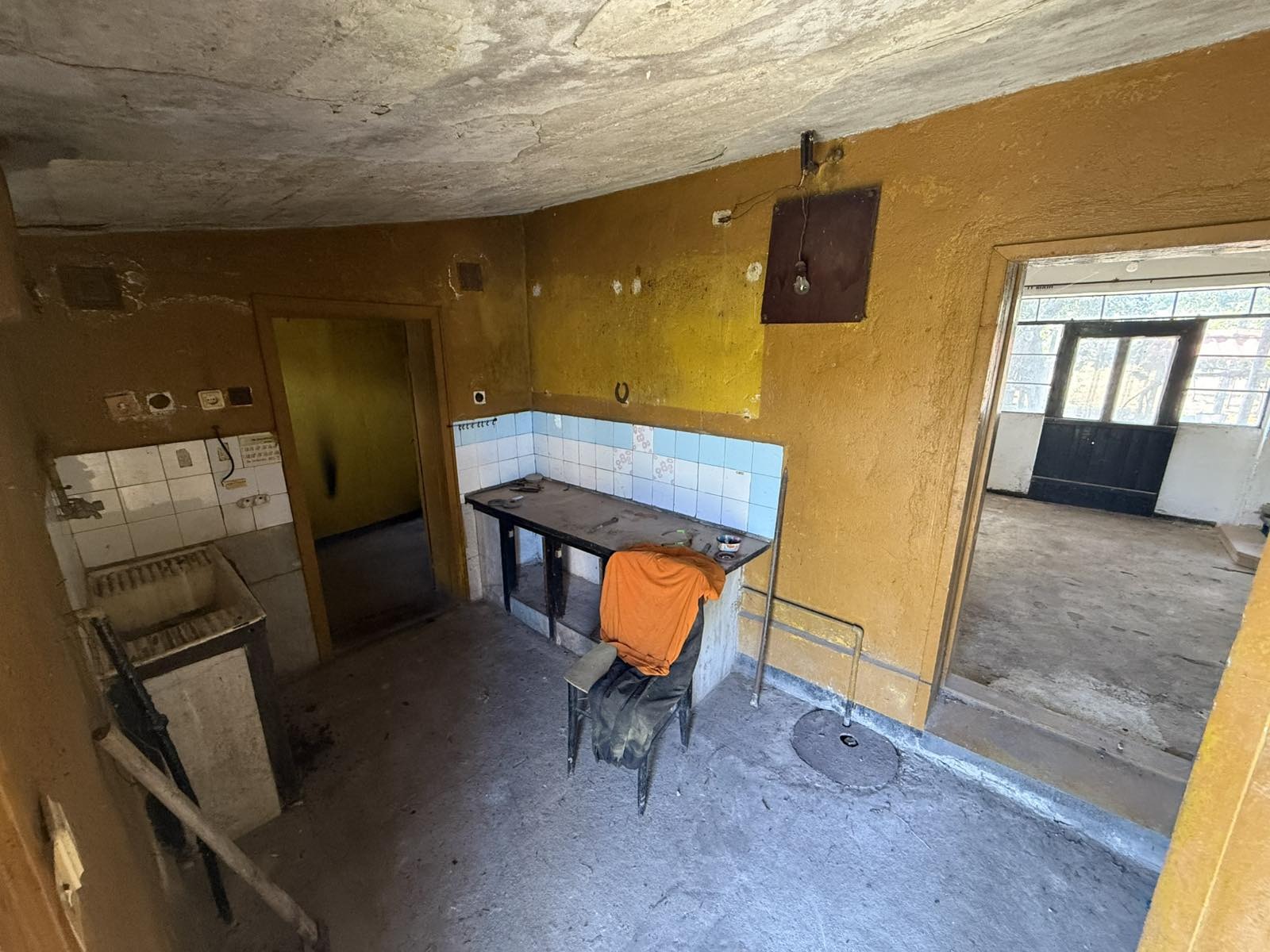 Продава КЪЩА, с. Зайчино ореше, област Шумен, снимка 9 - Къщи - 55580773