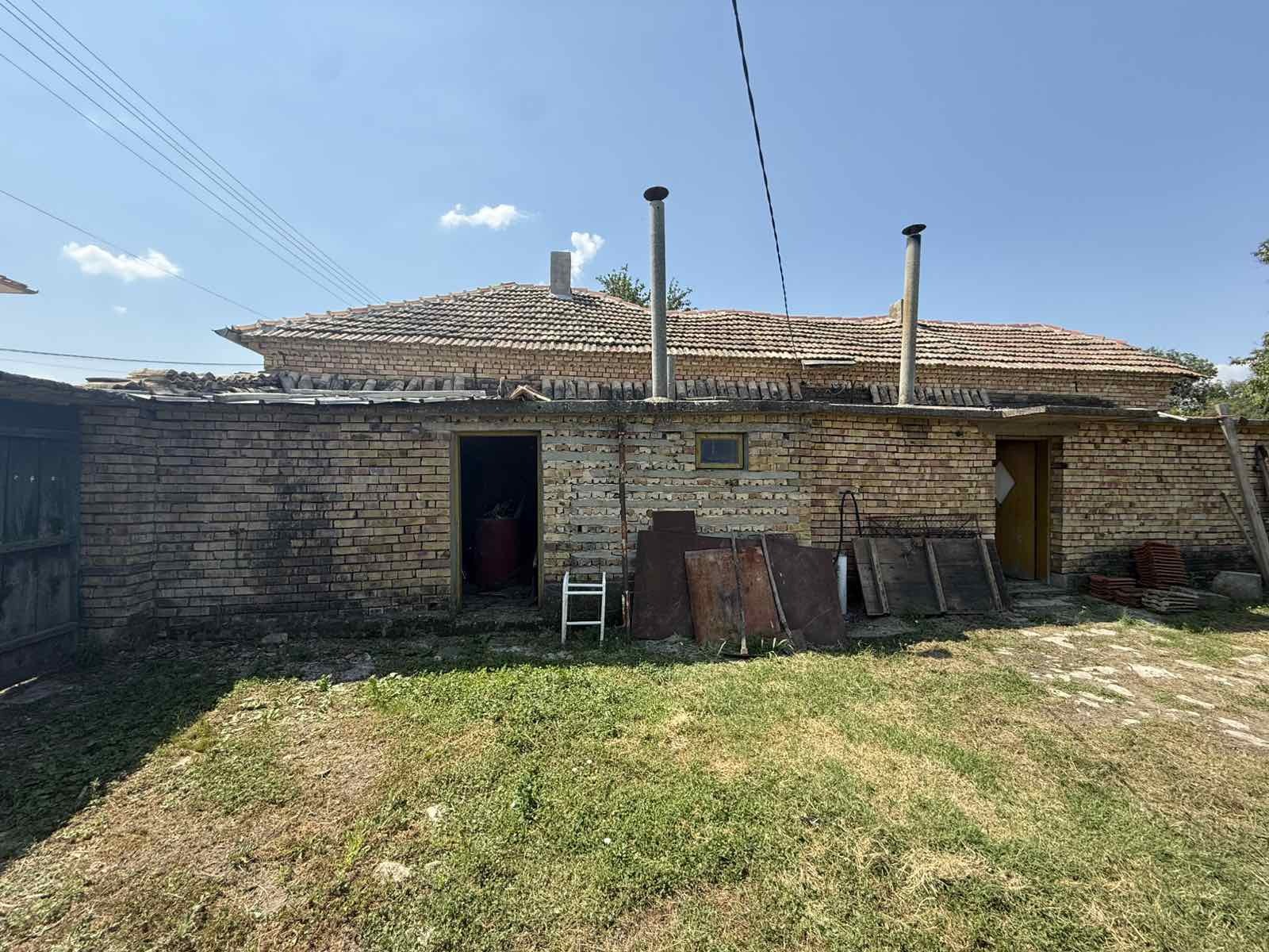 Продава КЪЩА, с. Зайчино ореше, област Шумен, снимка 10 - Къщи - 55580773