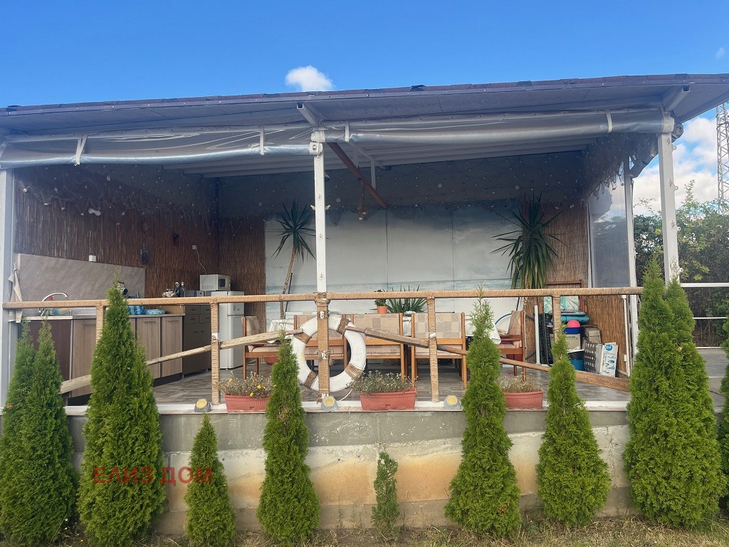 Продава КЪЩА, гр. Варна, м-т Горна Трака, снимка 13 - Къщи - 56018843