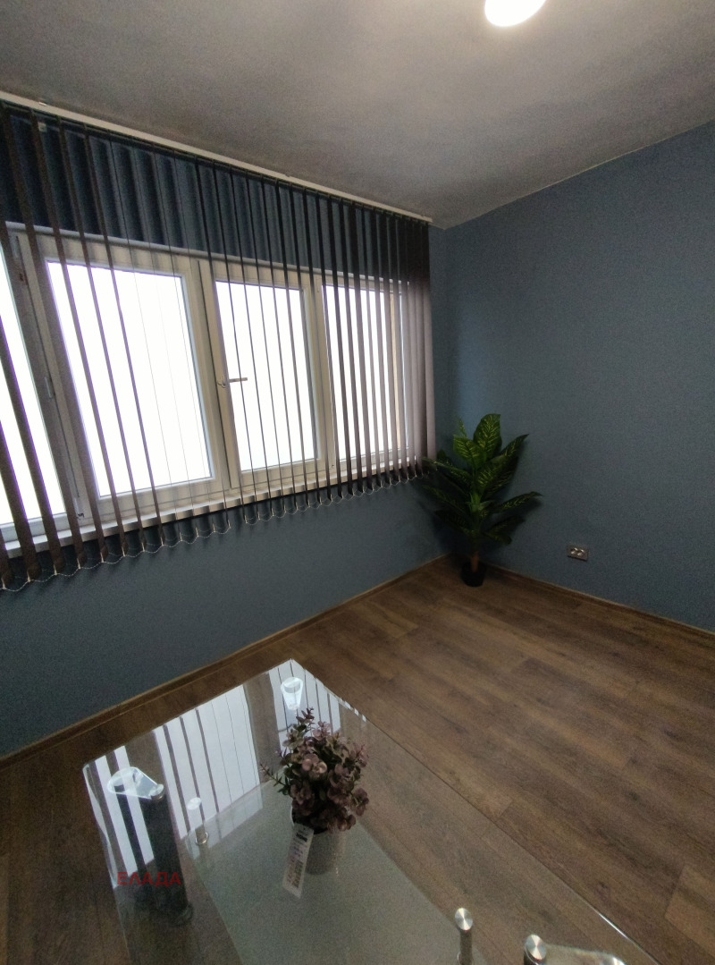 Продава 2-СТАЕН, гр. Враца, Вежен, снимка 2 - Апартаменти - 52990048